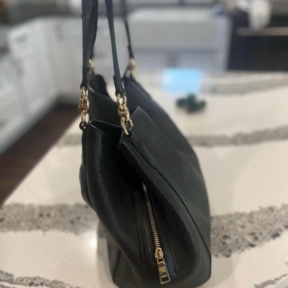 Coach bag!! - Picture 2 of 3